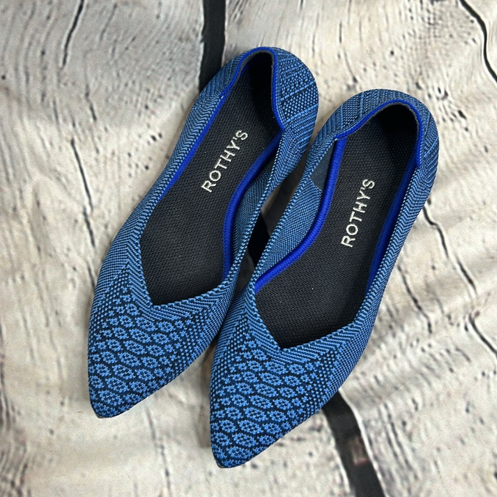 Rothy's RARE Lapis Blue Navy Python The Point Flats Size 7.5 Excellent Condition - Picture 2 of 11